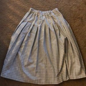 Long pleated plaid skirt
